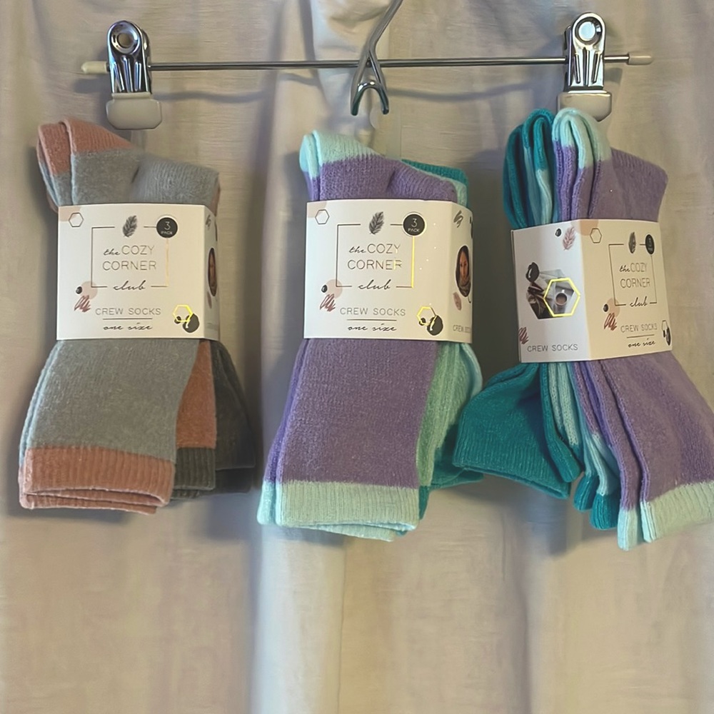 NWT The Cozy Corner Club fuzzy socks- 9 pairs pink, grey, turquoise, purple